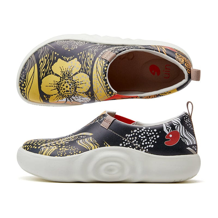 UIN Footwear Women Ethnic Flower Toledo X Women Canvas loafers