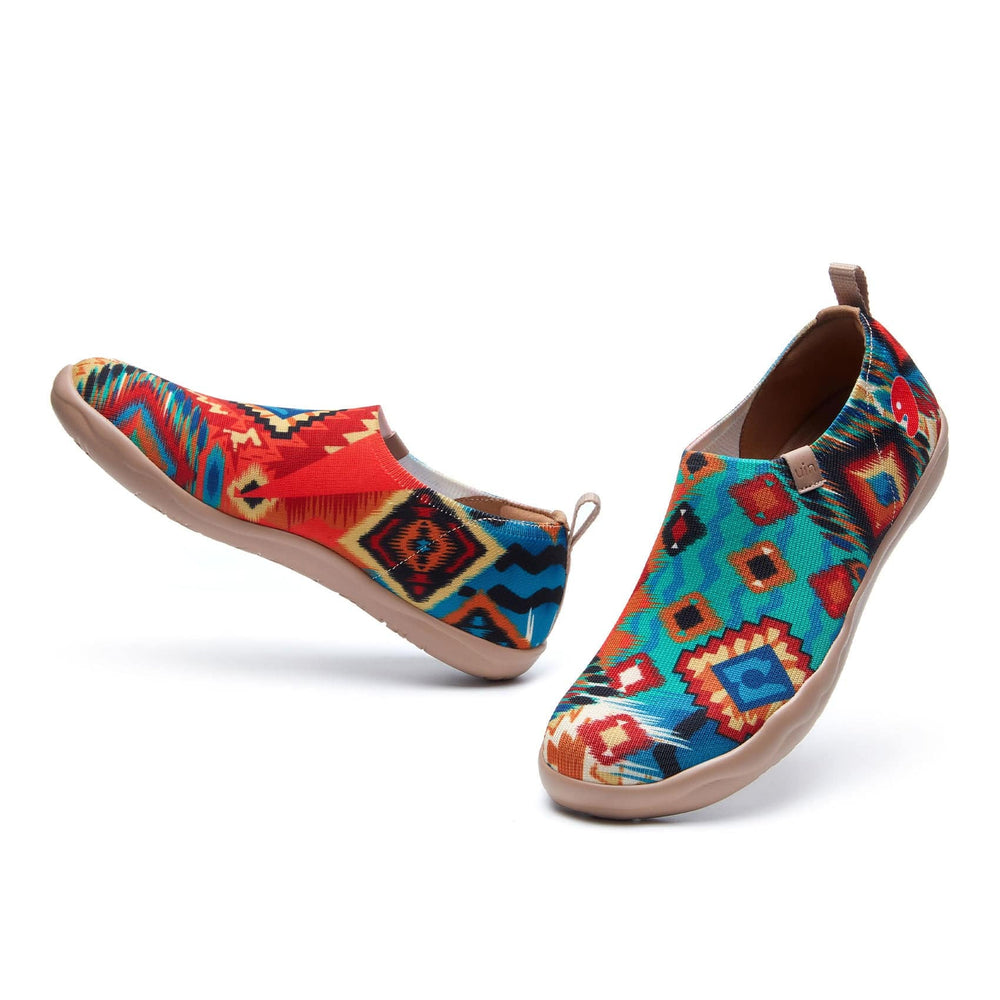 UIN Footwear Women Minority Vibe Toledo I Women Canvas loafers