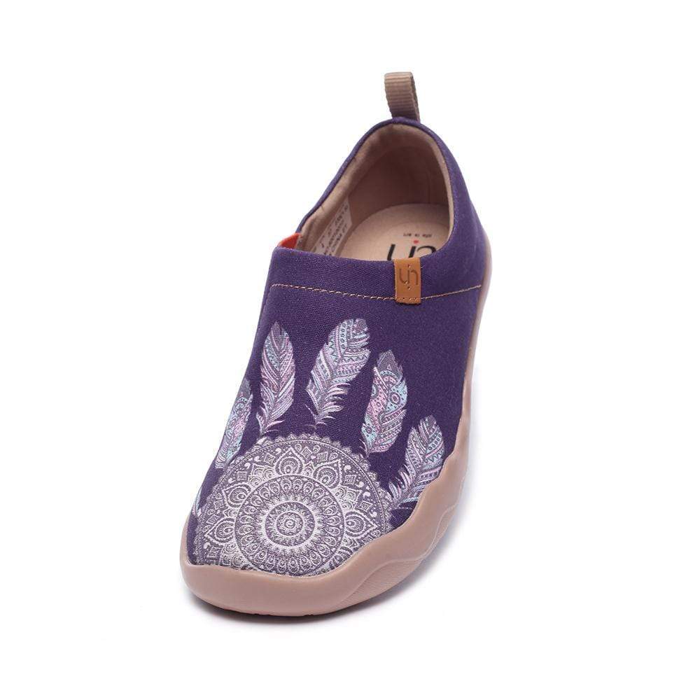 UIN Footwear Women Dreamcatcher Canvas loafers