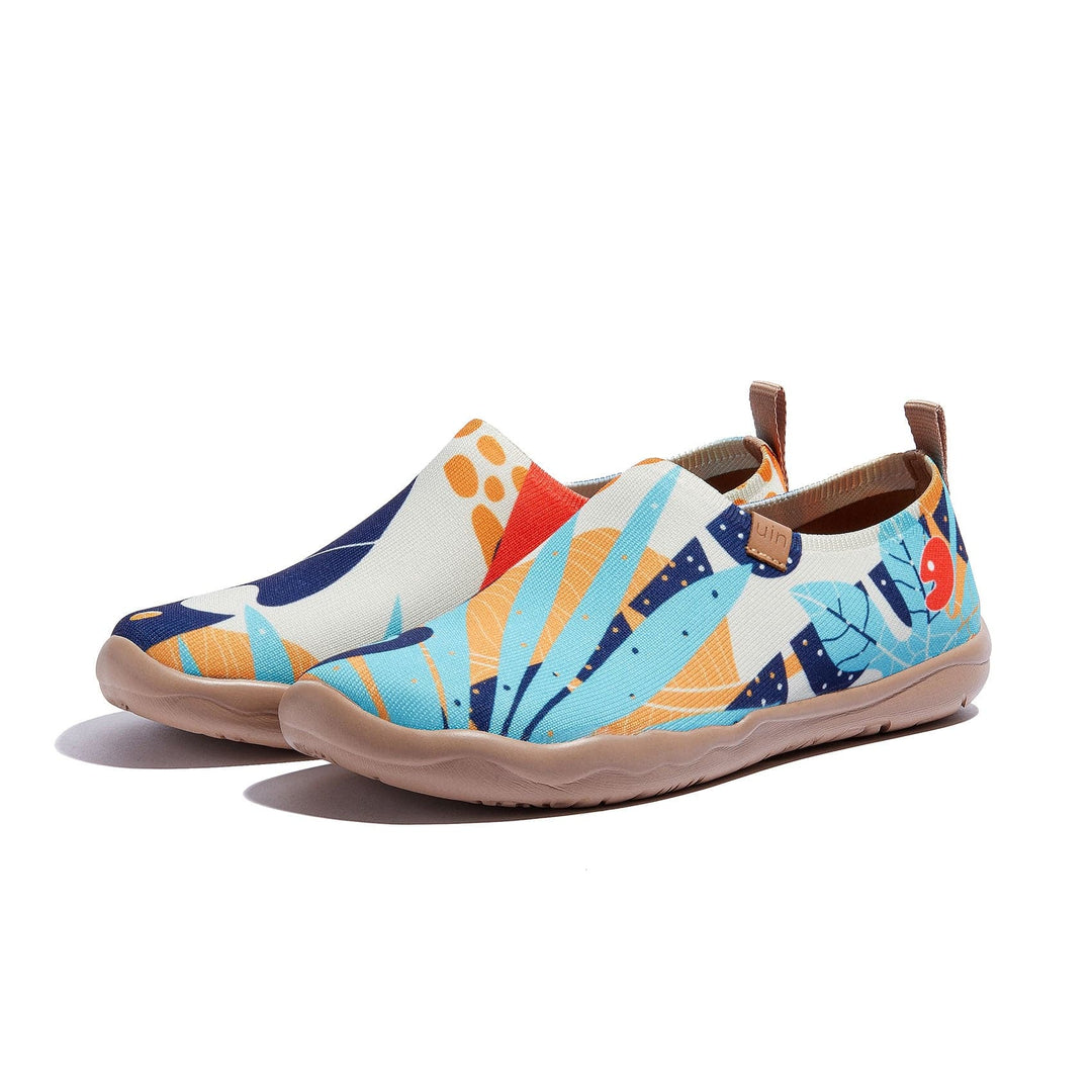 UIN Footwear Women Geometric Leaves Toledo I Women Canvas loafers