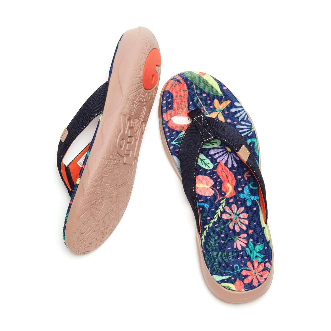 UIN Footwear Women Jungle Party Women Majorca Flip Flops Canvas loafers