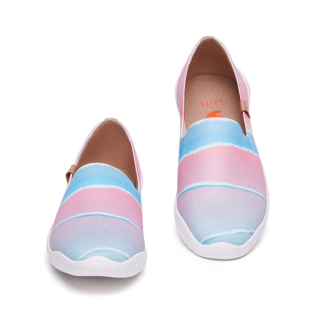 UIN Footwear Women Pink Wave Minorca II Women Canvas loafers