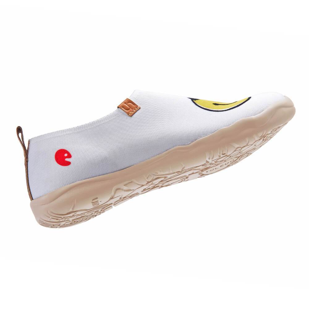 UIN Footwear Women Smiley Knitted Canvas loafers