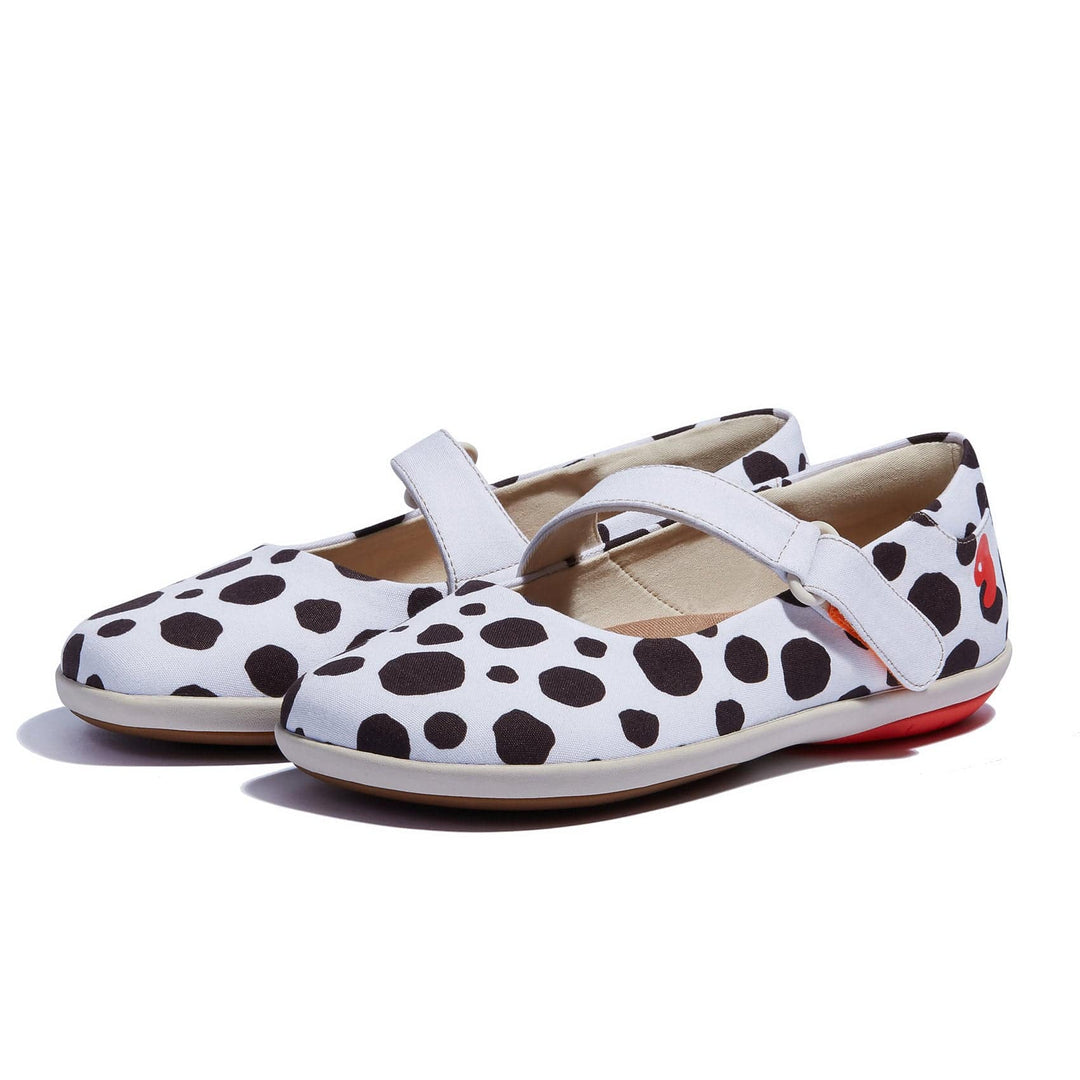 Spotted Dog Illetes III Women