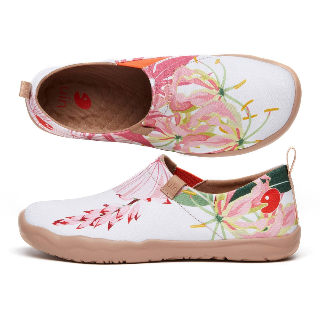 UIN Footwear Women Tropical Blossom Toledo I Women Canvas loafers